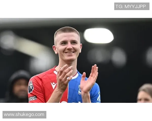 沃顿谈曼联重视：在聚光灯下的镇定与自傲